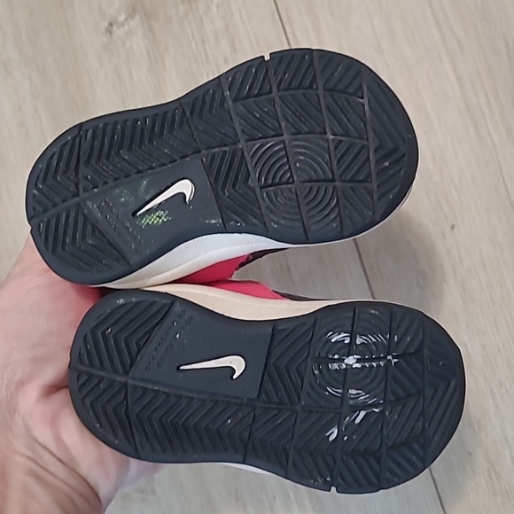 Nike Kids Pink and Gray Sneakers 3c - Picture 7 of 9